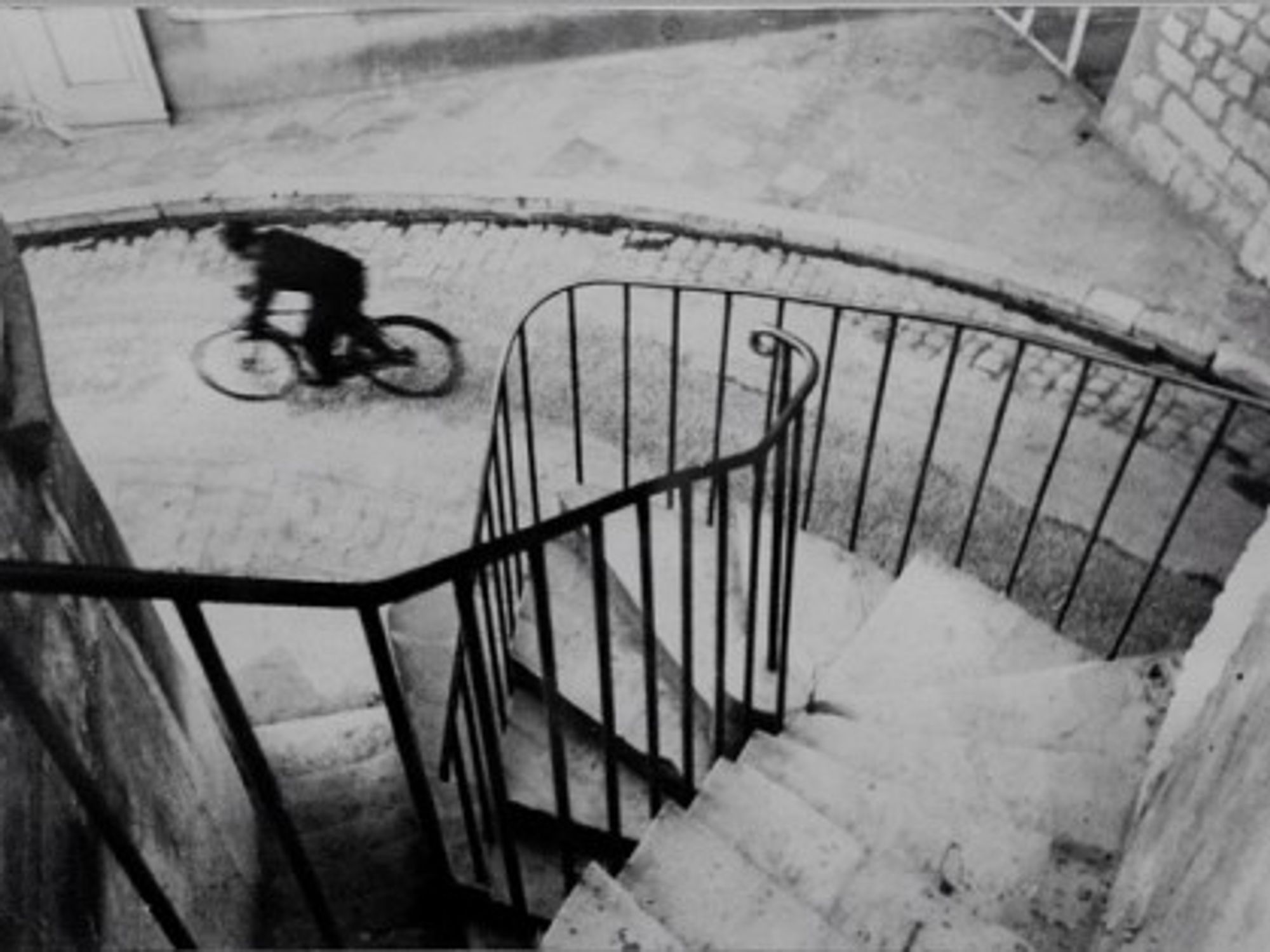 Cartier-Bresson 'chooses' his geometry, and waits for life to arrive.