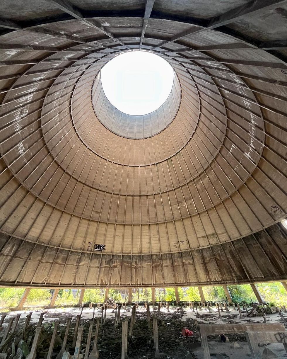Charleroi is a former steel industry gem, which still struggles today to find a new purpose.