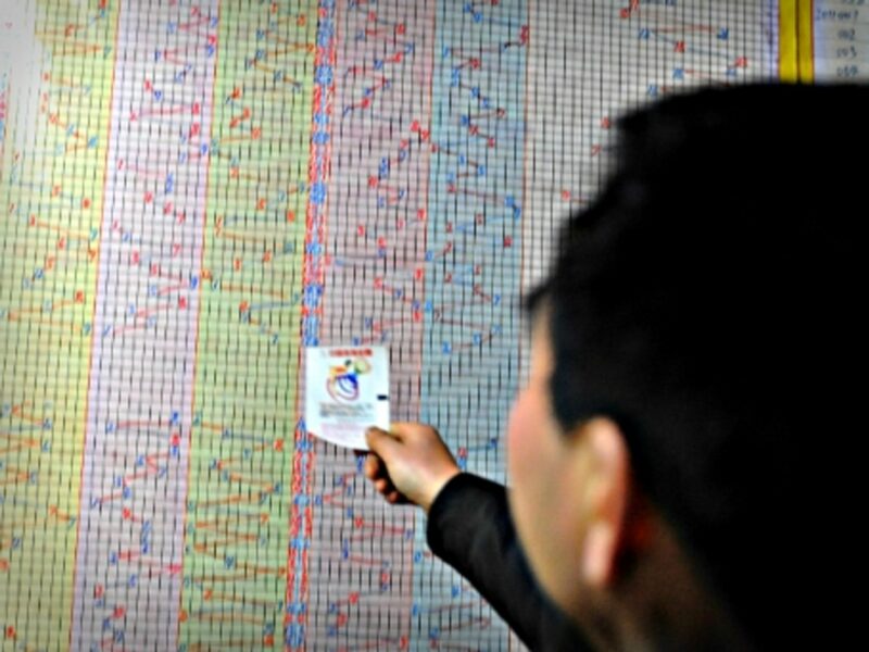Checking the results of sports lottery in central China