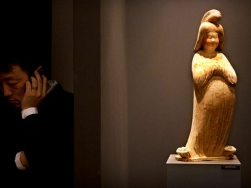 Chinese collectors' new love of Chinese Antiques (TEFAF)