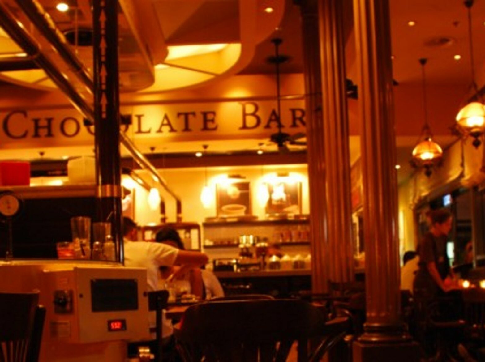Chocolate bars don't always fit in your hand (Or Hiltch)