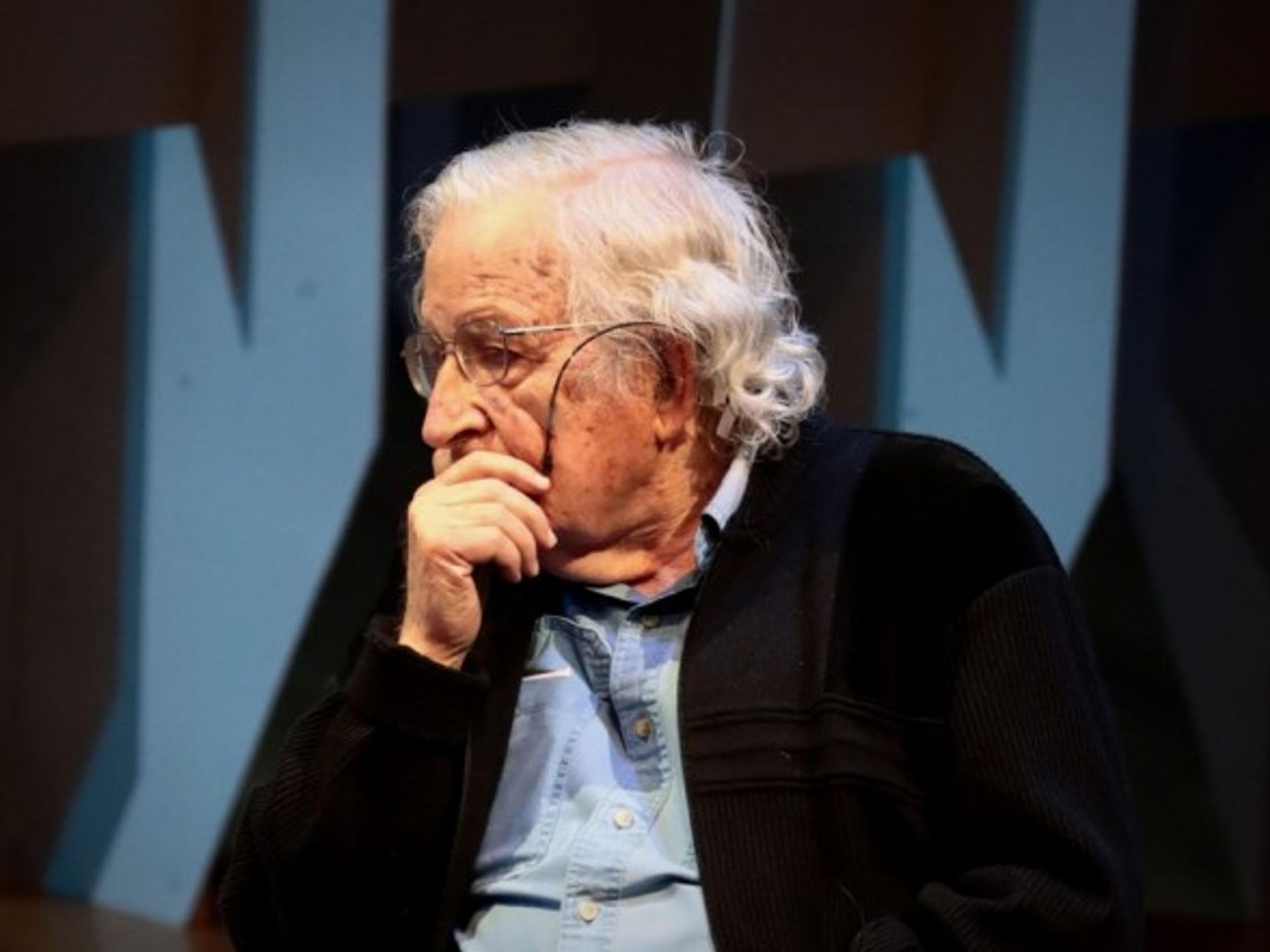 Chomsky in 2017 in Mexico City