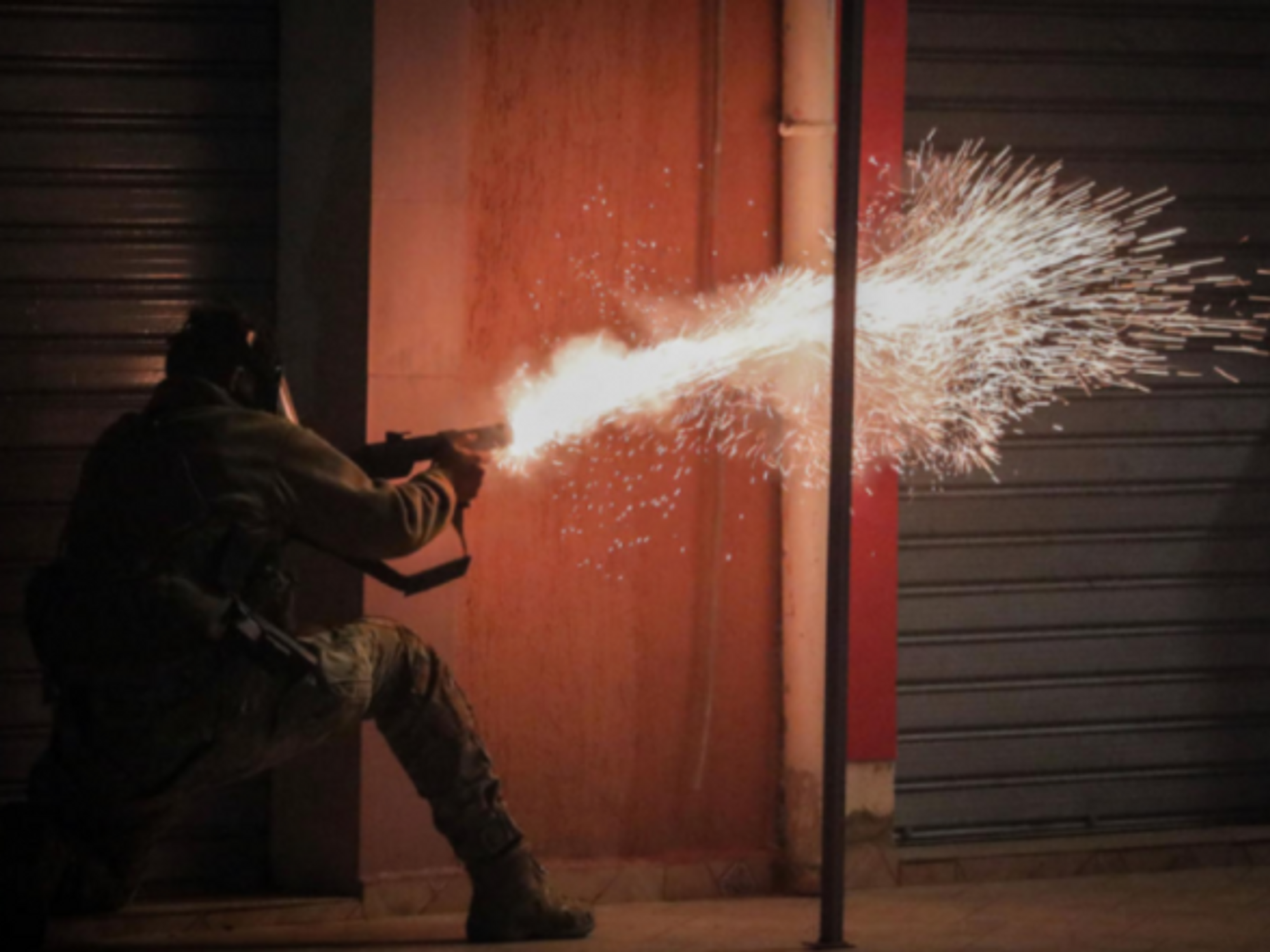 Clashes in Tunis over unemployment and stagnating economy