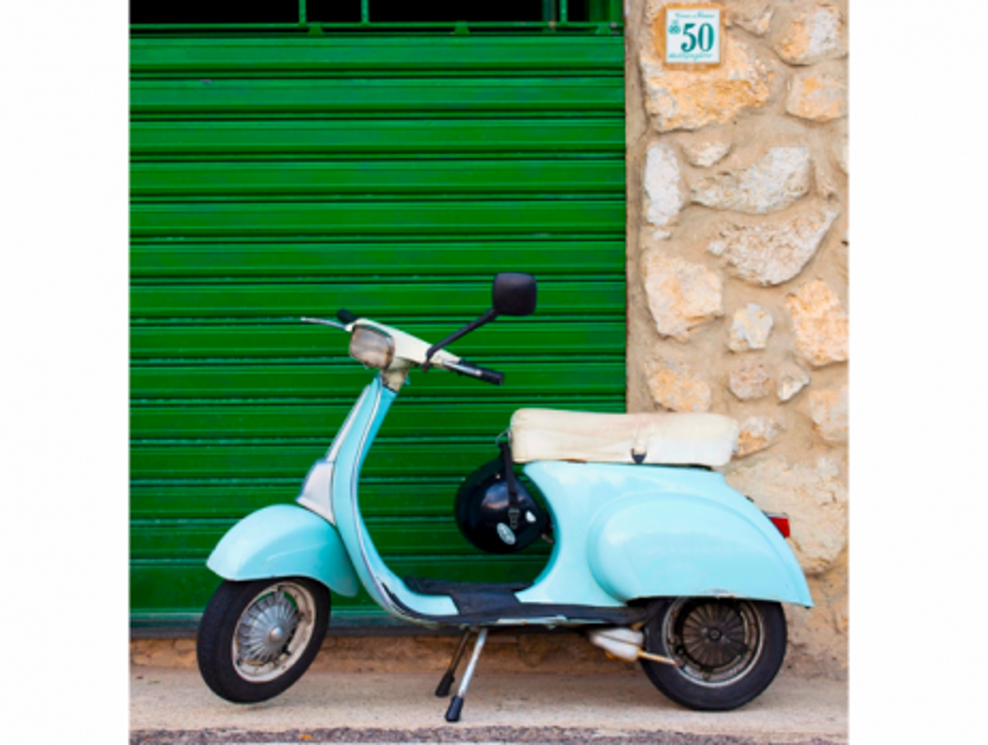 Classic Vespa 50 Special (Jen Camera)