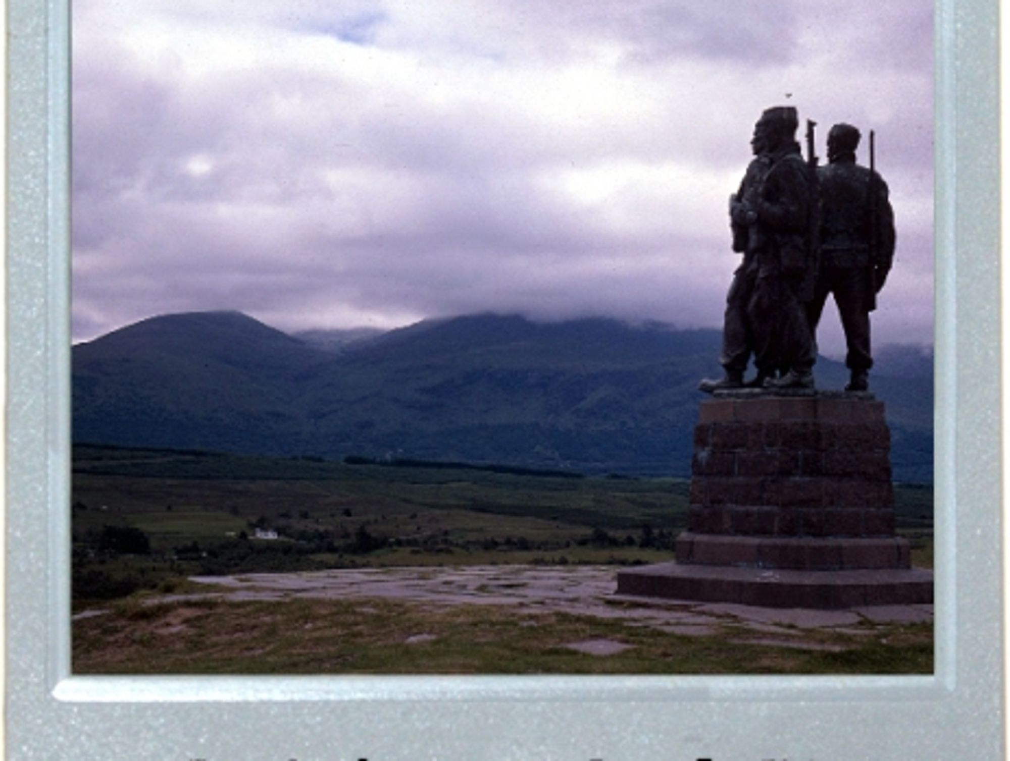 Commandos With A View