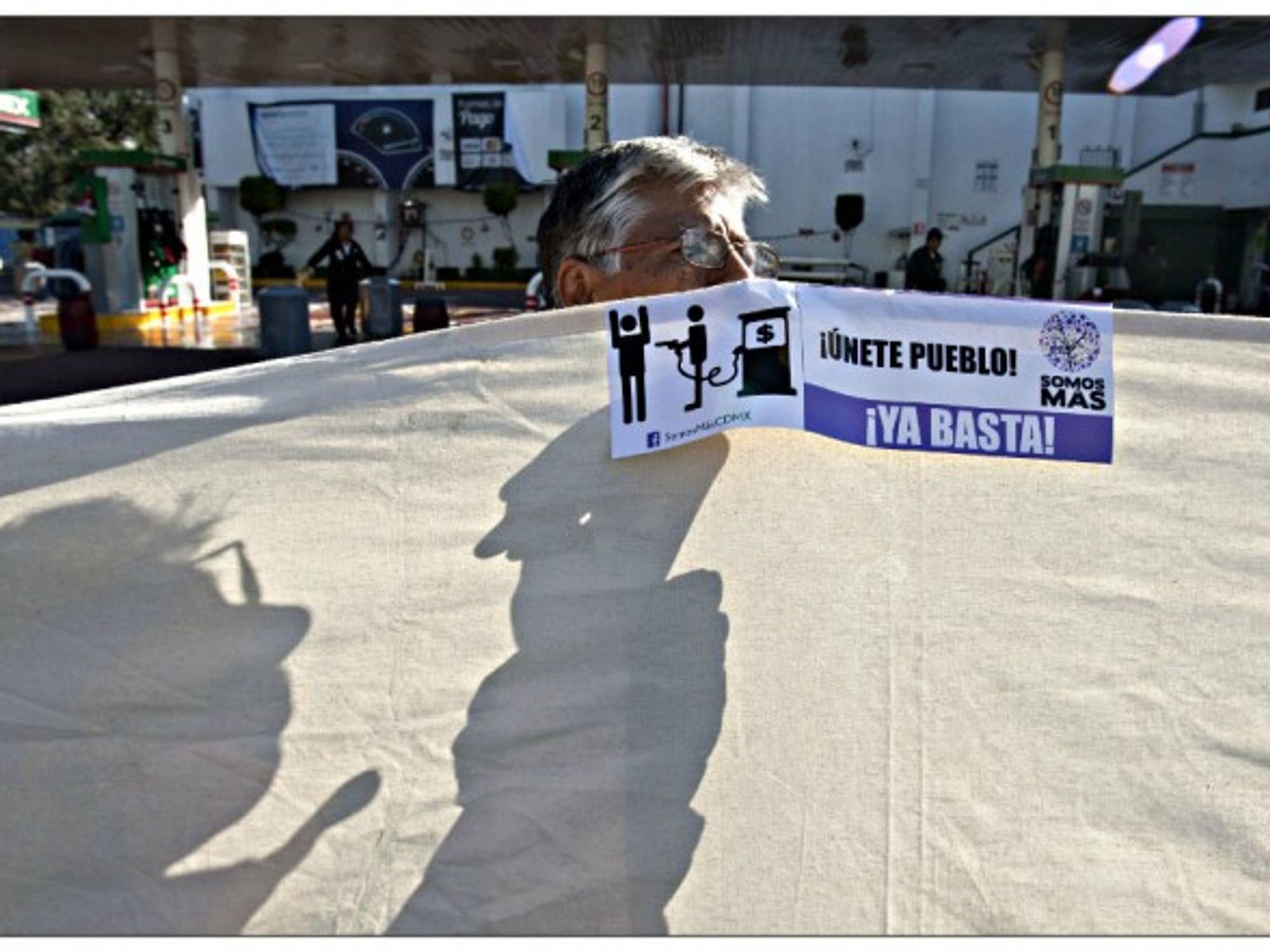 Consumer protests on Jan. 3 in Mexico City