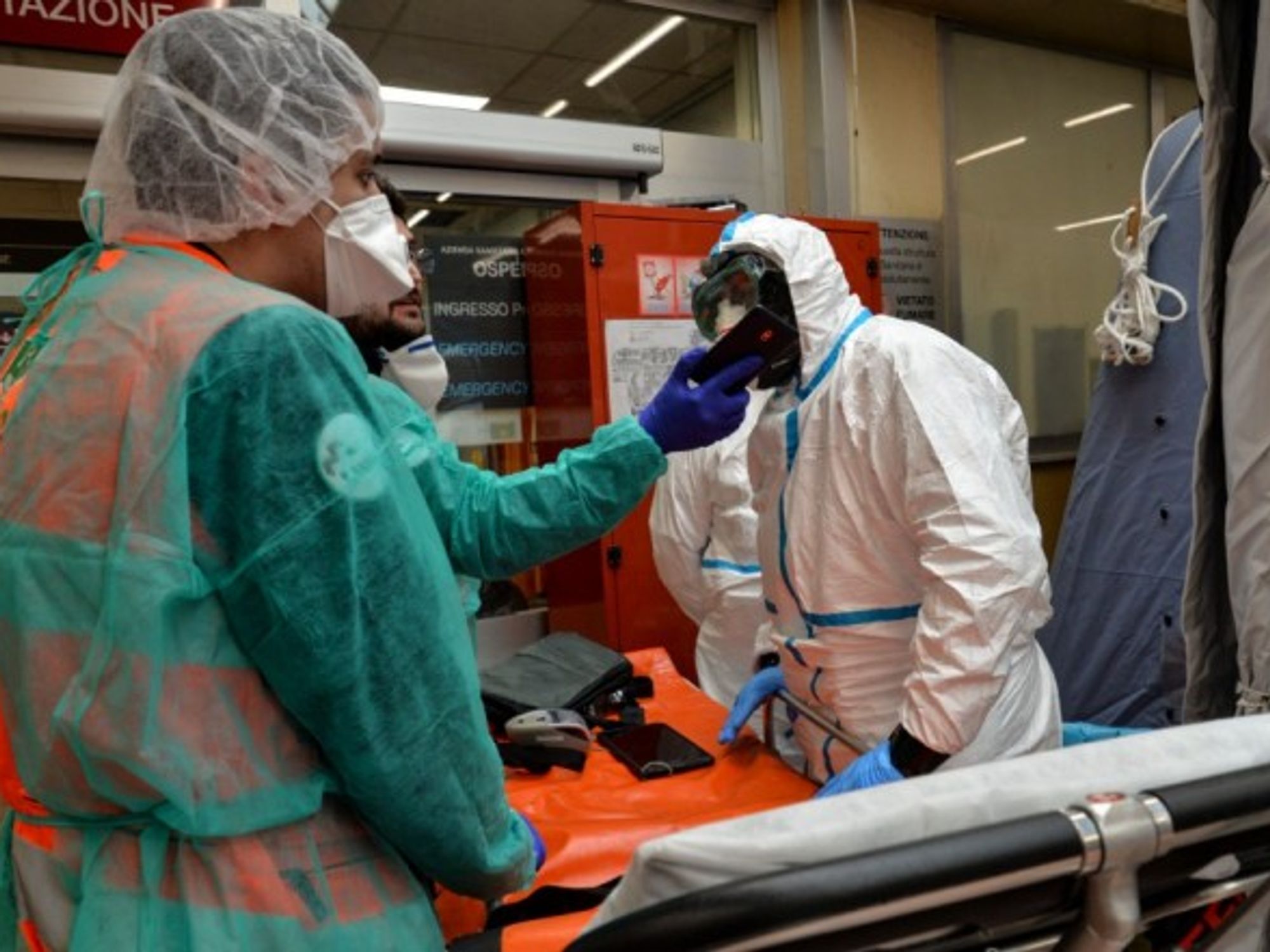 Coronavirus tests at the Molinette hospital in Turin