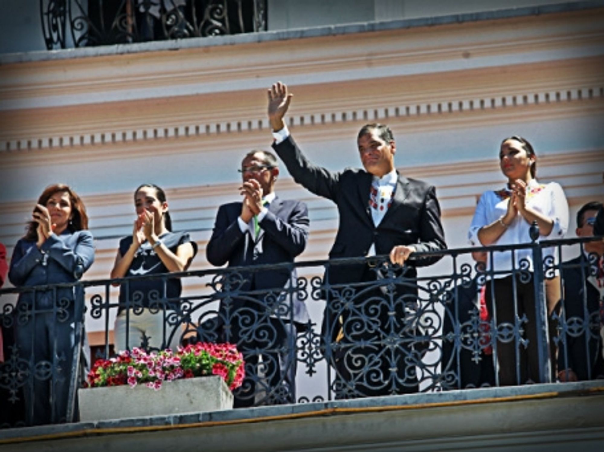Correa and kin