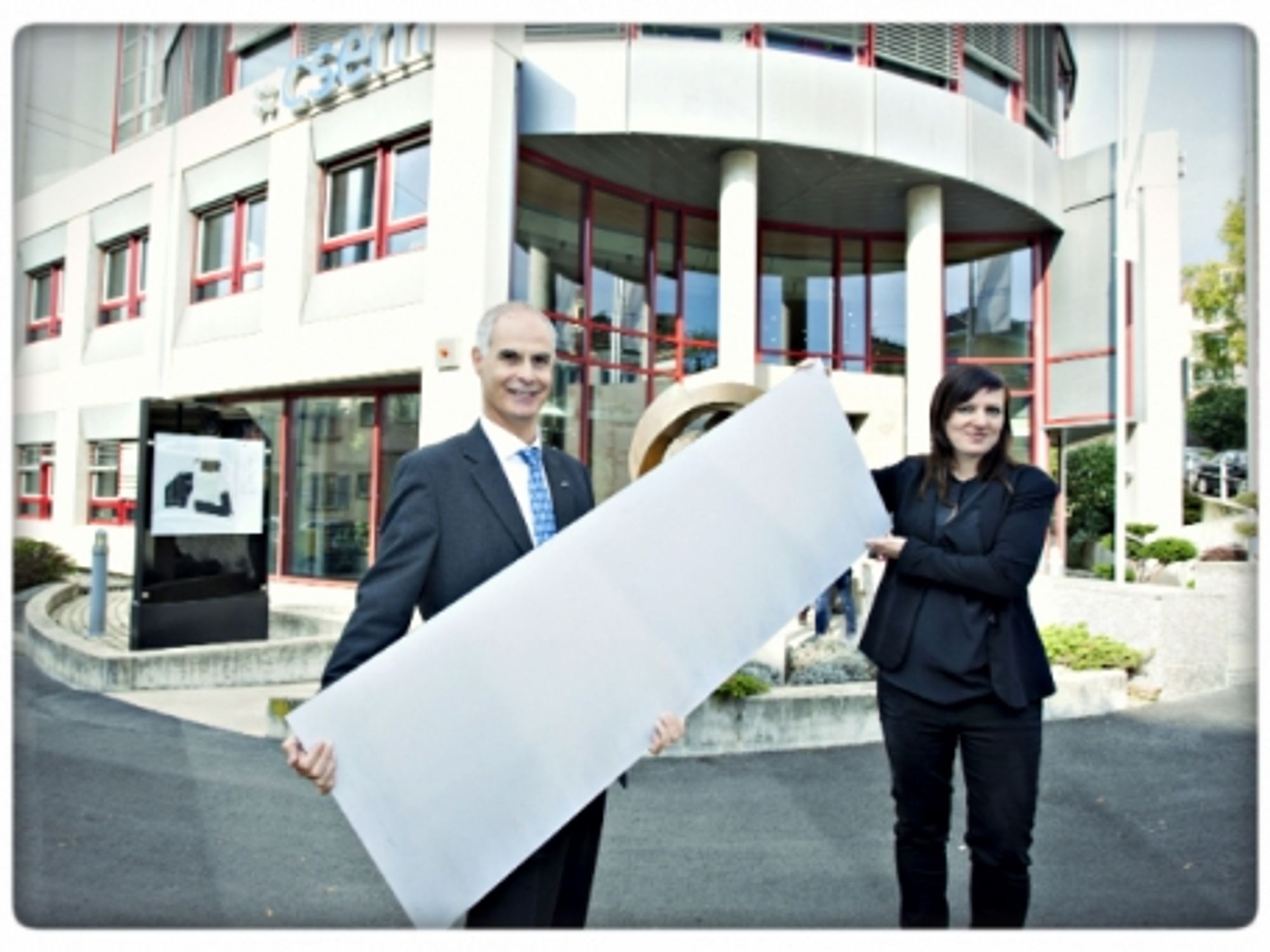 CSEM's new white solar panels