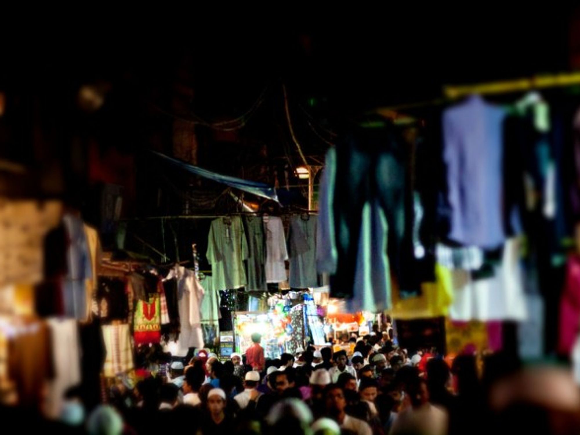 Delhi market at night