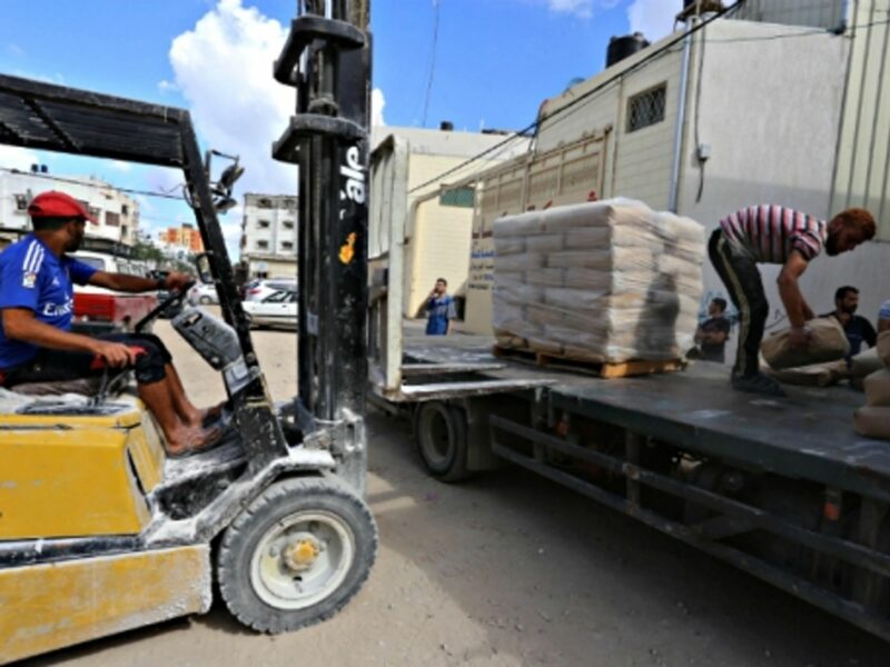 Delivering bags of cement in the east of Gaza