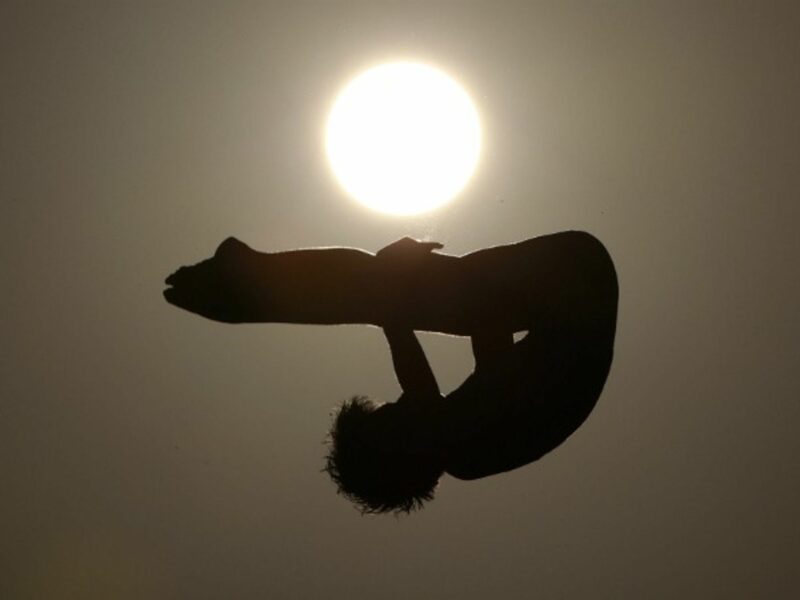 Diver training in Rio de Janeiro on Aug. 4