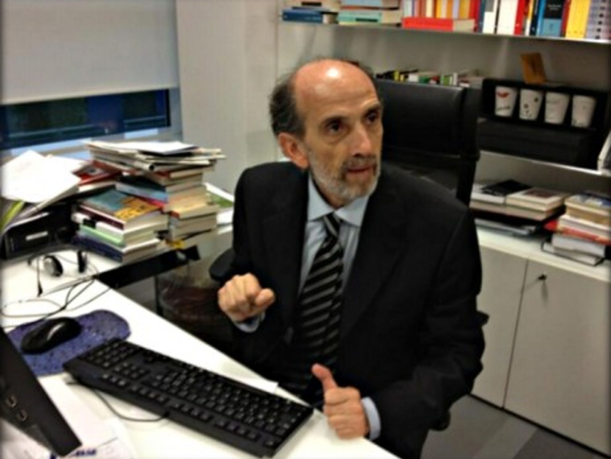 Domenico Quirico back at La Stampa's newsroom in Turin