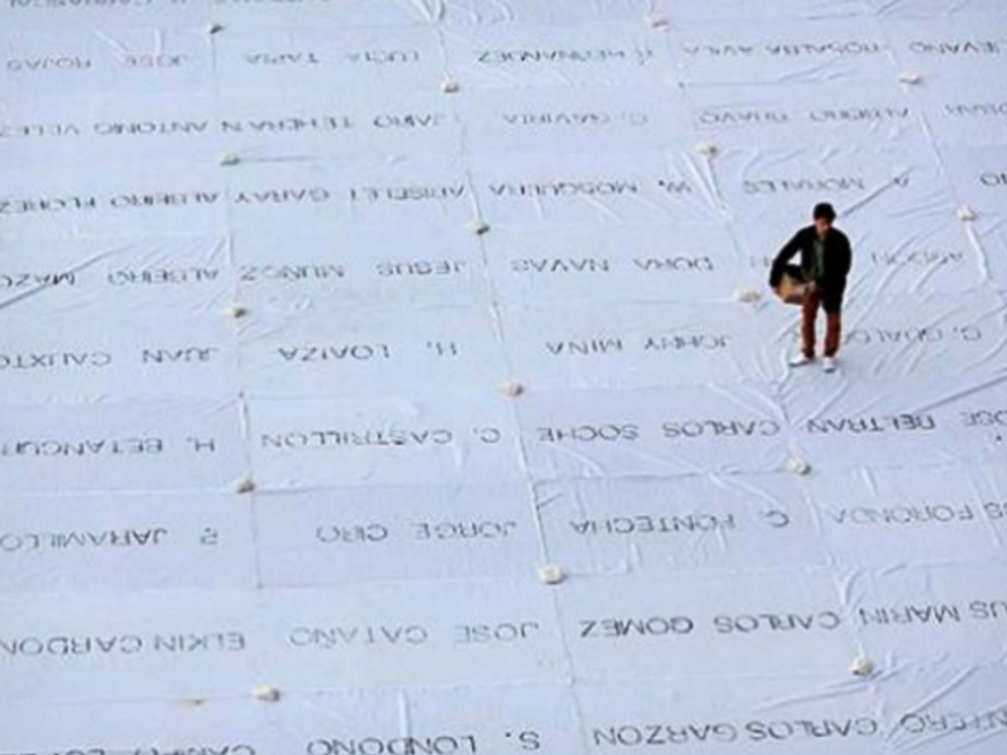 Doris Salcedo's Sumando ausencias in