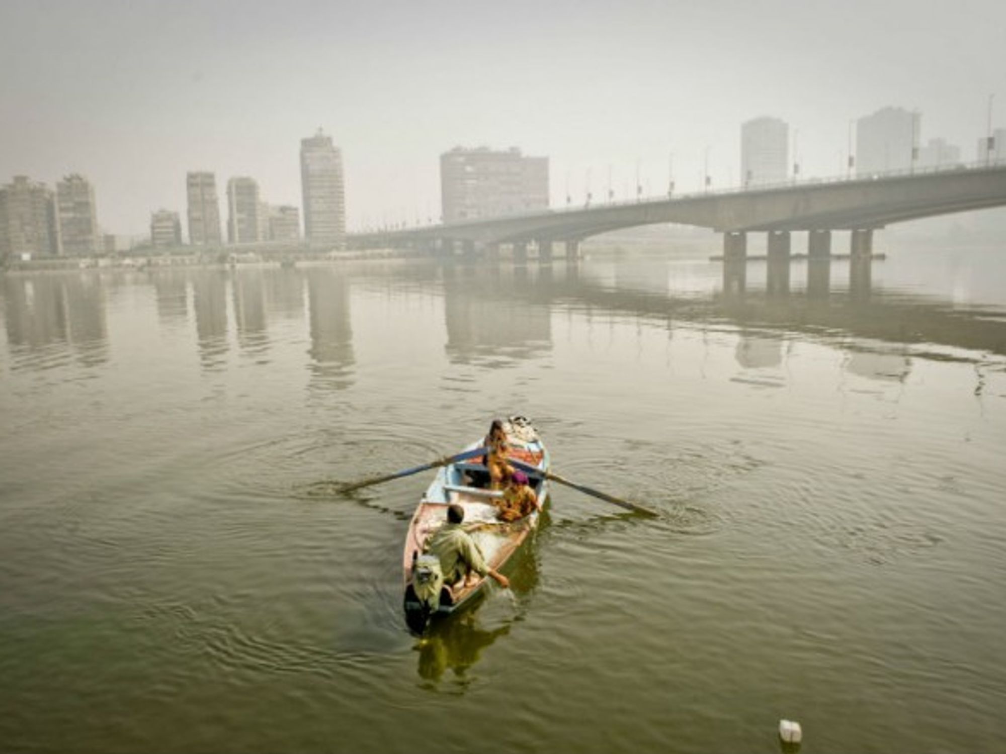 Due to the increasing pollution, there are fewer fishes in the Nile River
