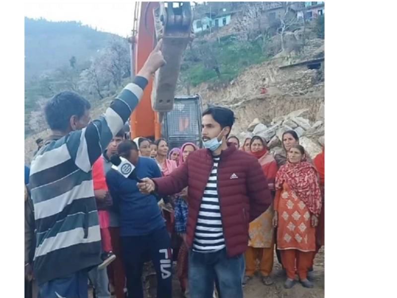 ​A team member of 'The Chenab Times' reporting in India