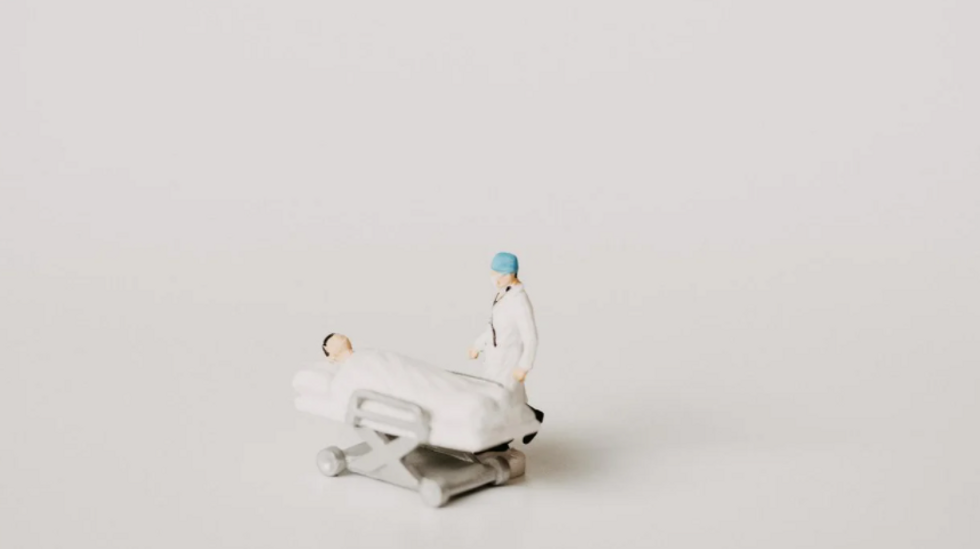 ​Deadish: What General Anesthesia Taught Me About Death
