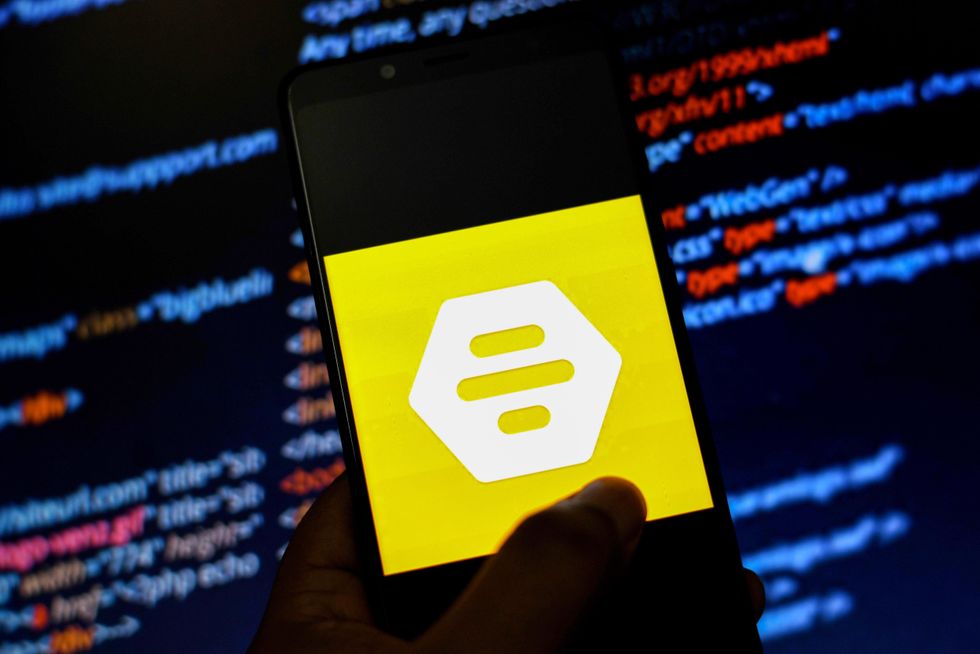 ​Photo of the Bumble logo displayed on a Smartphone in India