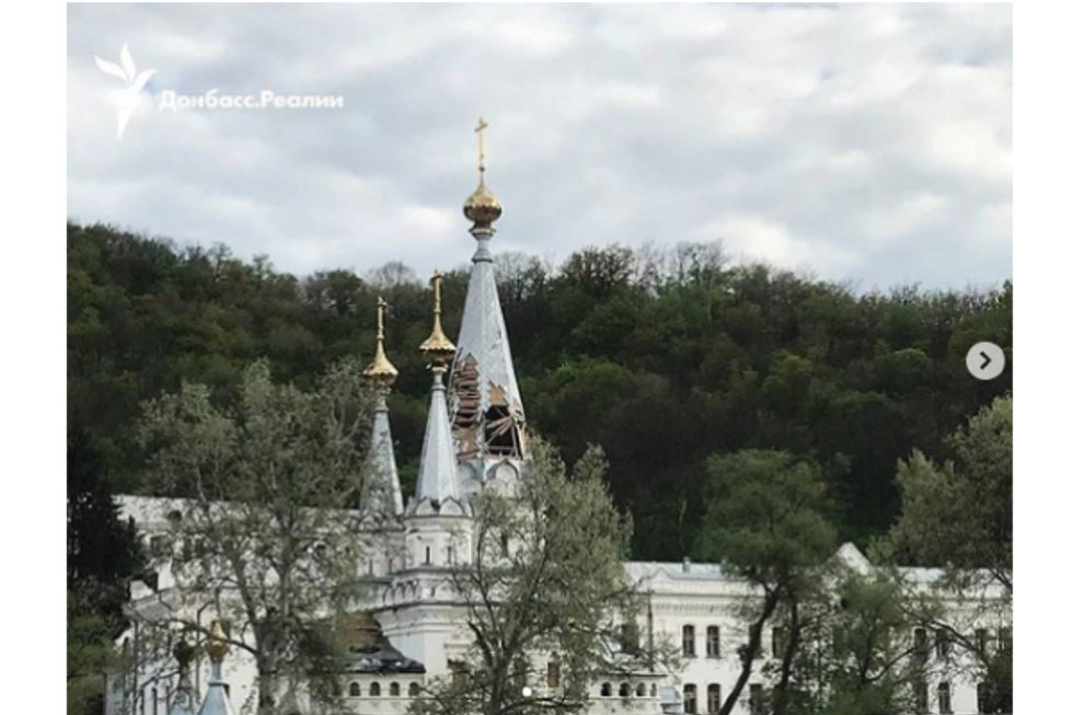 ​Photo of the Sviatohirsk monastery destroyed after Russian bombings