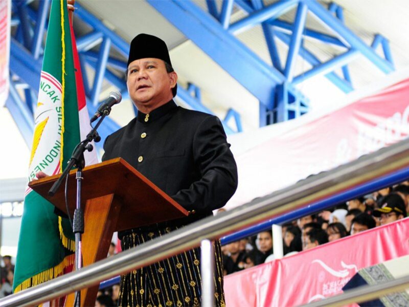 ​Prabowo Subianto's speaking to a large audience.