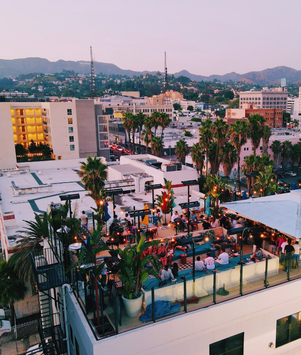 ​The rooftop bar at Mama Shelter Los Angeles at sunset.