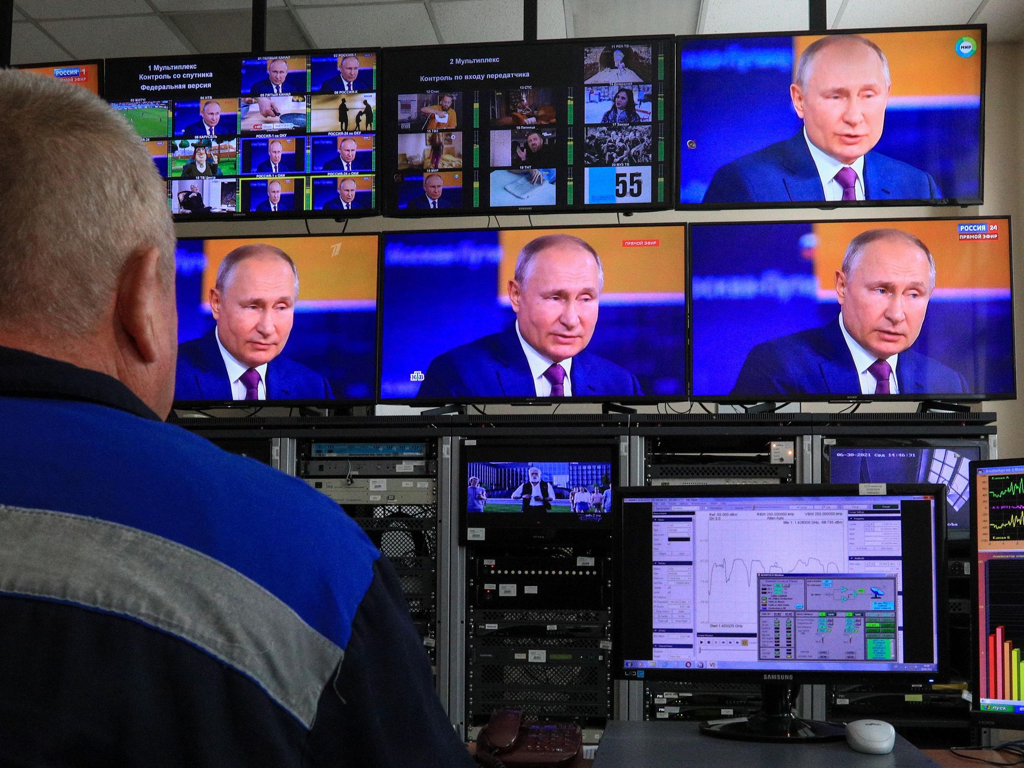 ​Watching a live broadcast of Russian President Vladimir Putin's annual televised phone-in