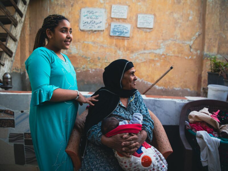 Egyptian woman with her children.