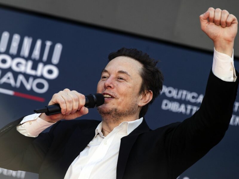 Elon Musk at a Fratelli d'Italia meeting in Rome in December 2023