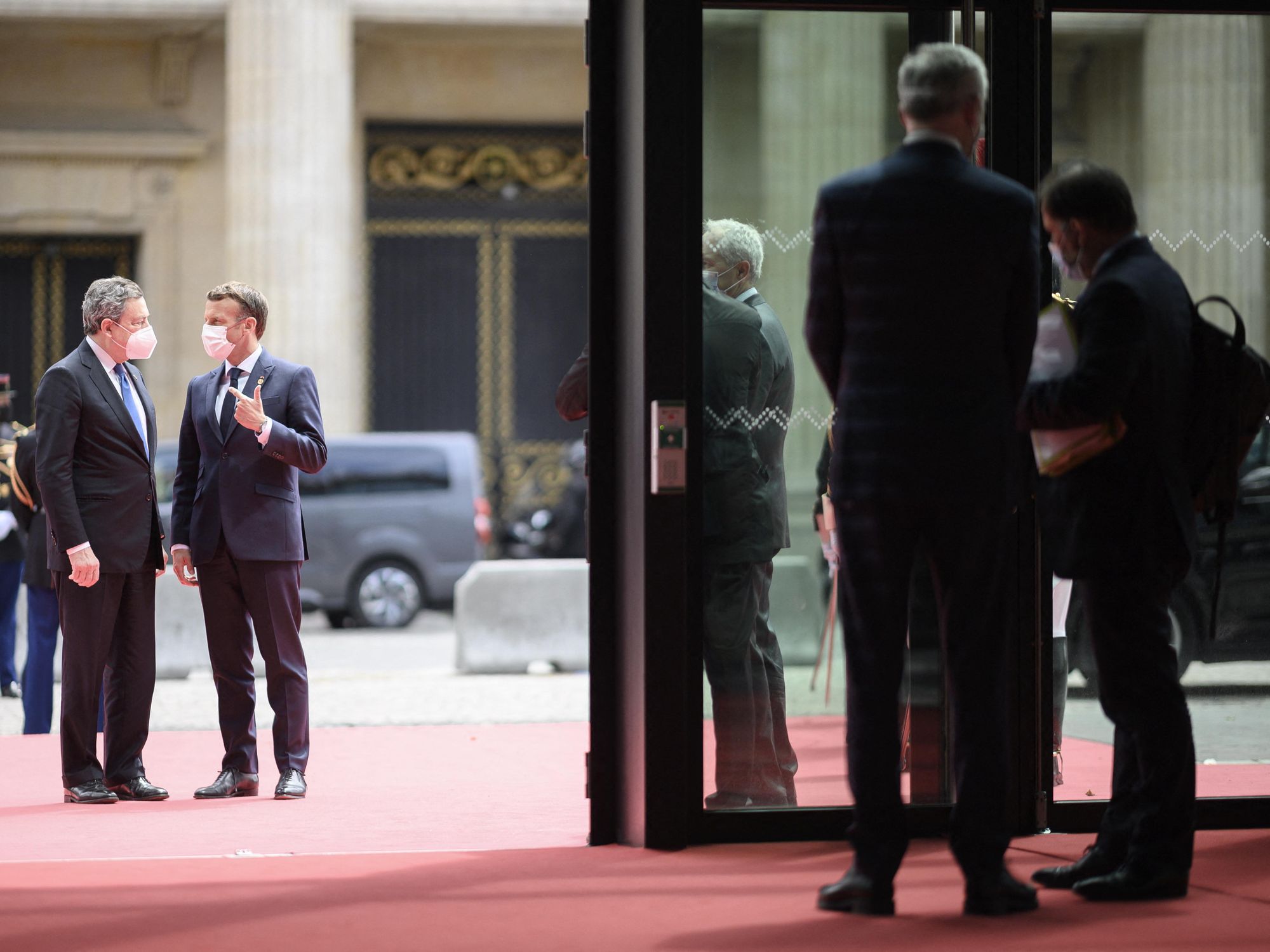 Post-Merkel, Macron And Draghi Will Try To Ease Europe's Debt Rules