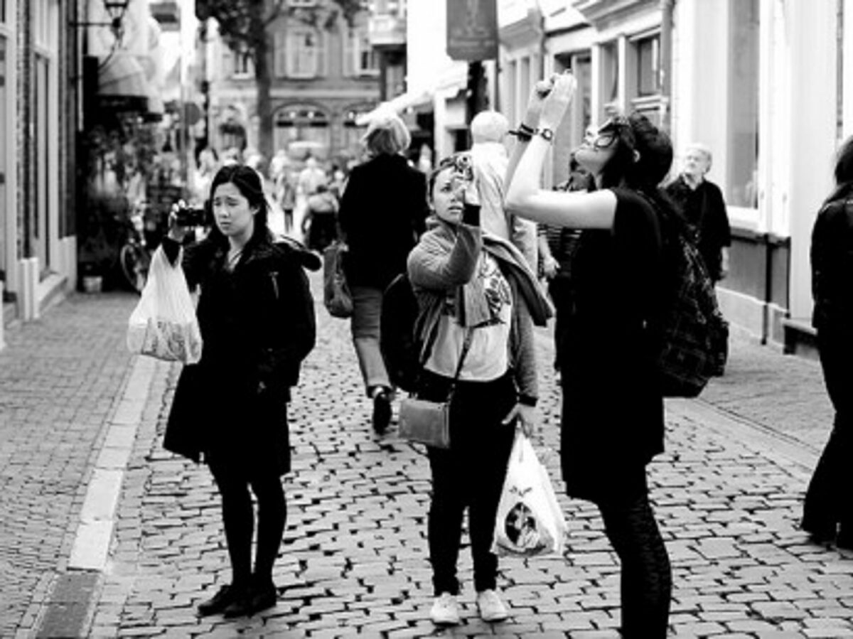 Europeans have no love for tourists (Pim Geerts)