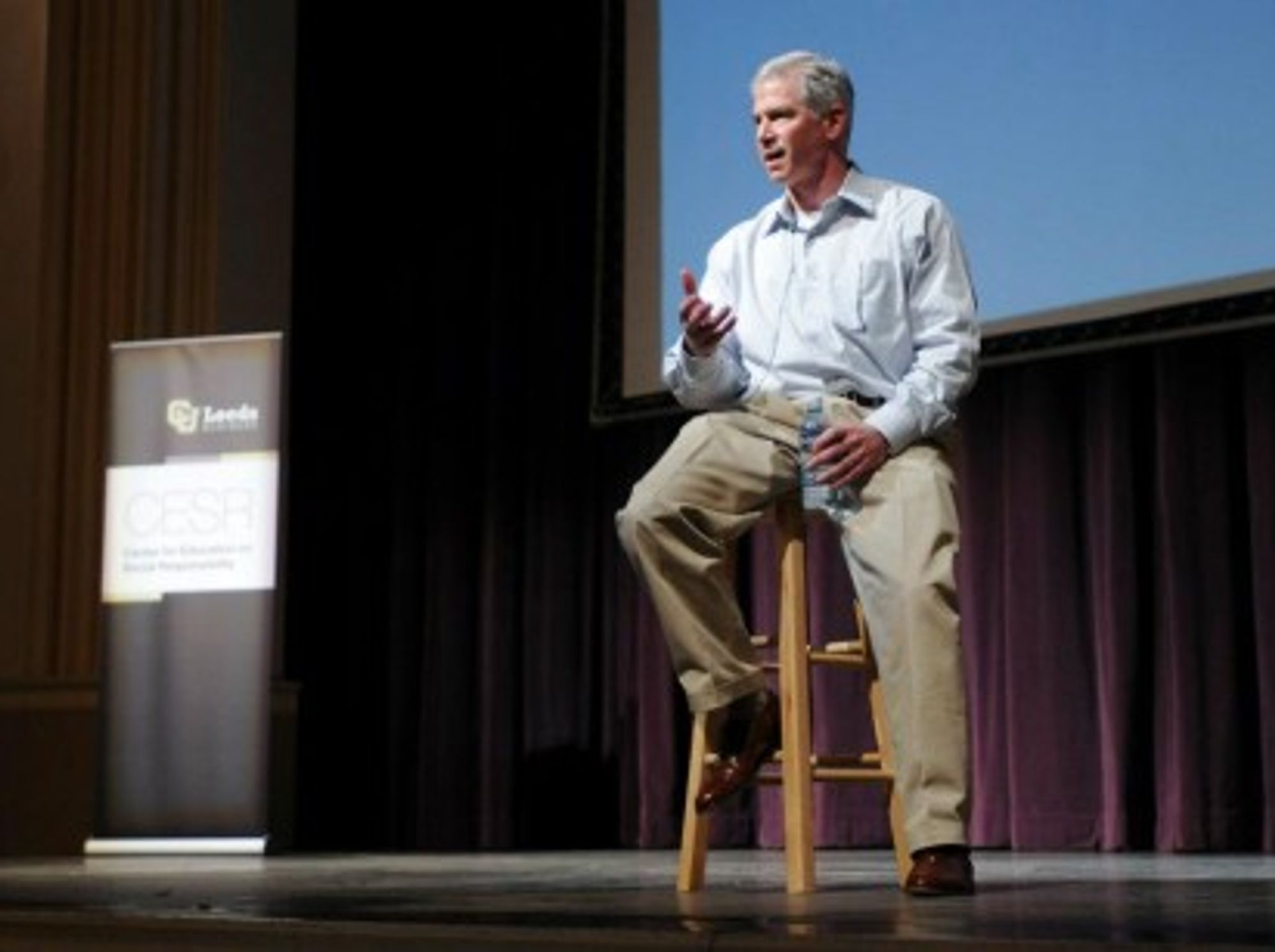 Ex- Enron financial director Andrew Fastow visits Leeds Business School (CESR)