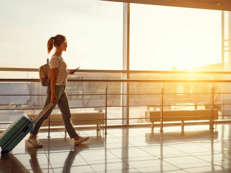 Exploring eSIM International: A Practical Guide For Global Travelers