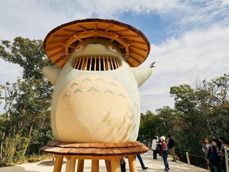 Le Weekend ➡️ Ghibli Park Opens, New Zulu King, World Ballet Day
