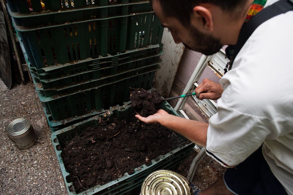 February 6, 2024, Buenos Aires, Federal Capital, Argentina: February 6, 2024, Buenos Aires, Argentina: Composting refers to a technique based on the use of organic waste to manufacture a high-quality fertilizer, capable of providing all the necessary nutrients to our urban garden for its correct growth.. In this way, we not only promote the health of the crops, but also production carried out in an ecological and sustainable way. Thanks to this technique we will reduce the amount of garbage that ends up in the landfill due to its reuse.. Furthermore, the fertilizer obtained from this method is of high quality, thus avoiding the use of chemical products. It is also highly recommended for returning organic matter to the soil, thus enriching it. (Credit Image: © Roberto Almeida Aveledo/ZUMA Press Wire)