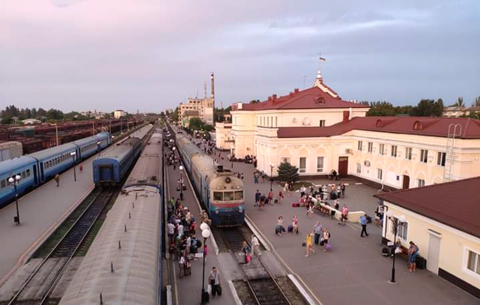 File:Kherson Railway Station.png - Wikimedia Commons