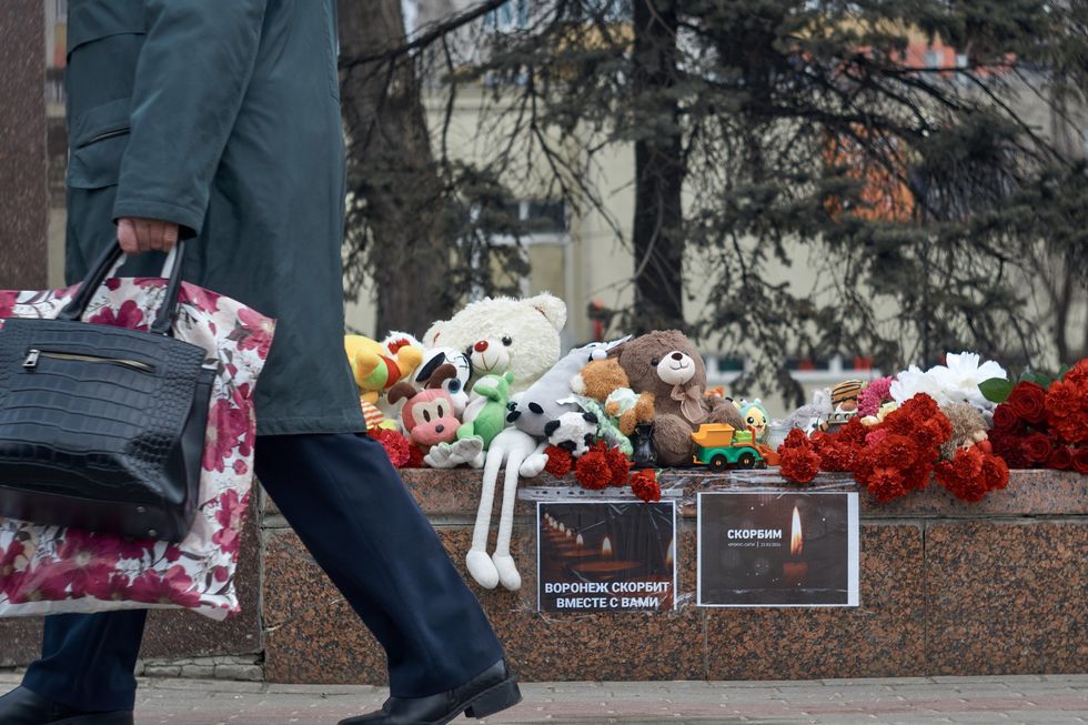 Flowers and toys at the Monument of Glory in Voronezh in memory of the victims of terrorists in Crocus City Hall. On March 24, the Russian government declared mourning.