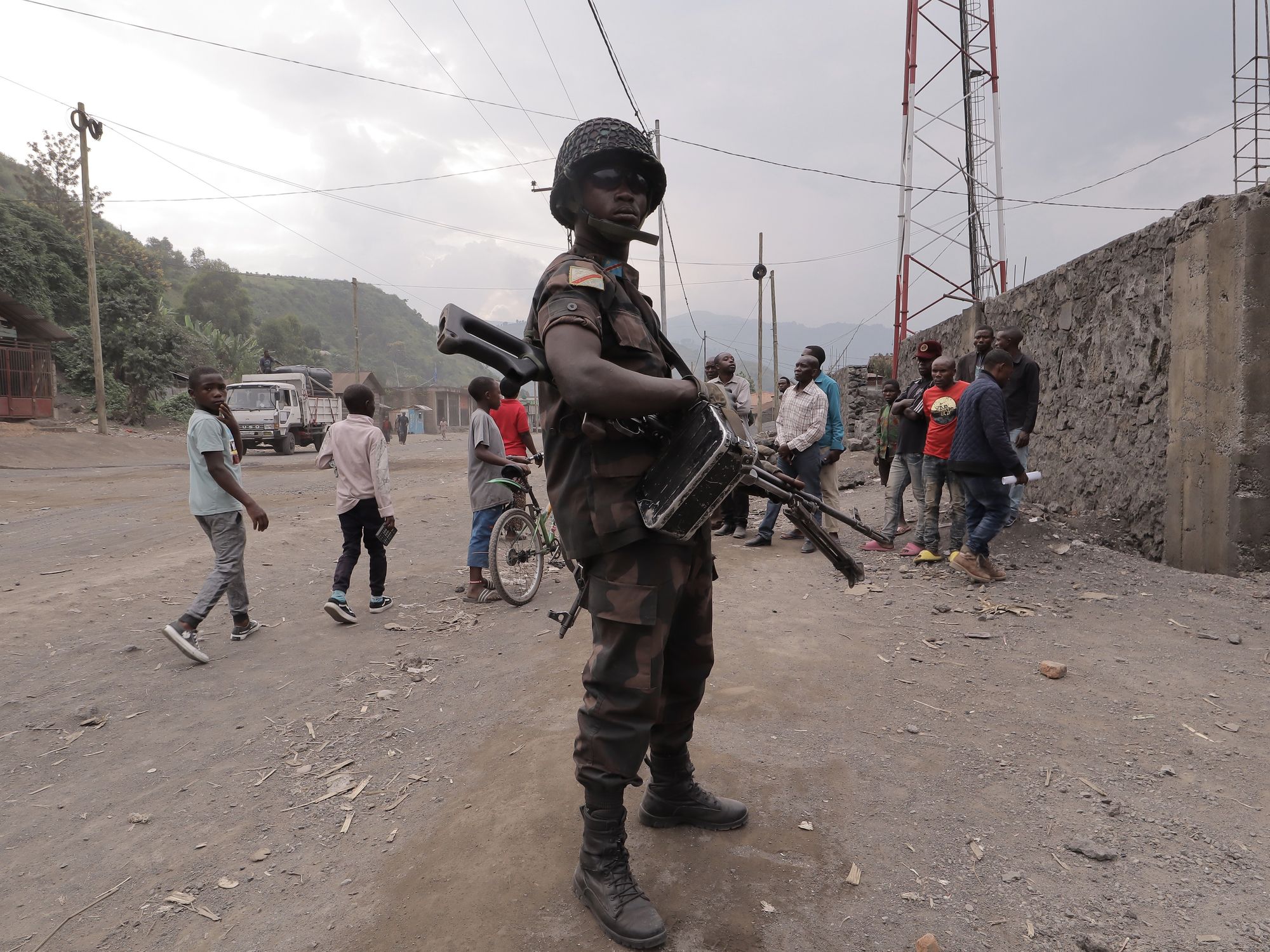 For several weeks, residents of Sake, a city in the eastern Democratic Republic of the Congo (DRC), have been living under the intensive exchange of heavy weapons fire as fighting flared up between government troops and March 23 Movement (M23) rebels,.