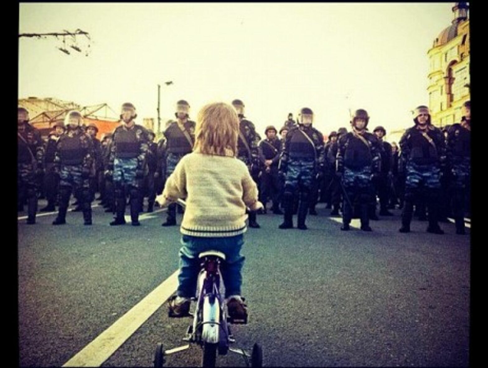 Forces lined up on Monday in Moscow (semadagaev)