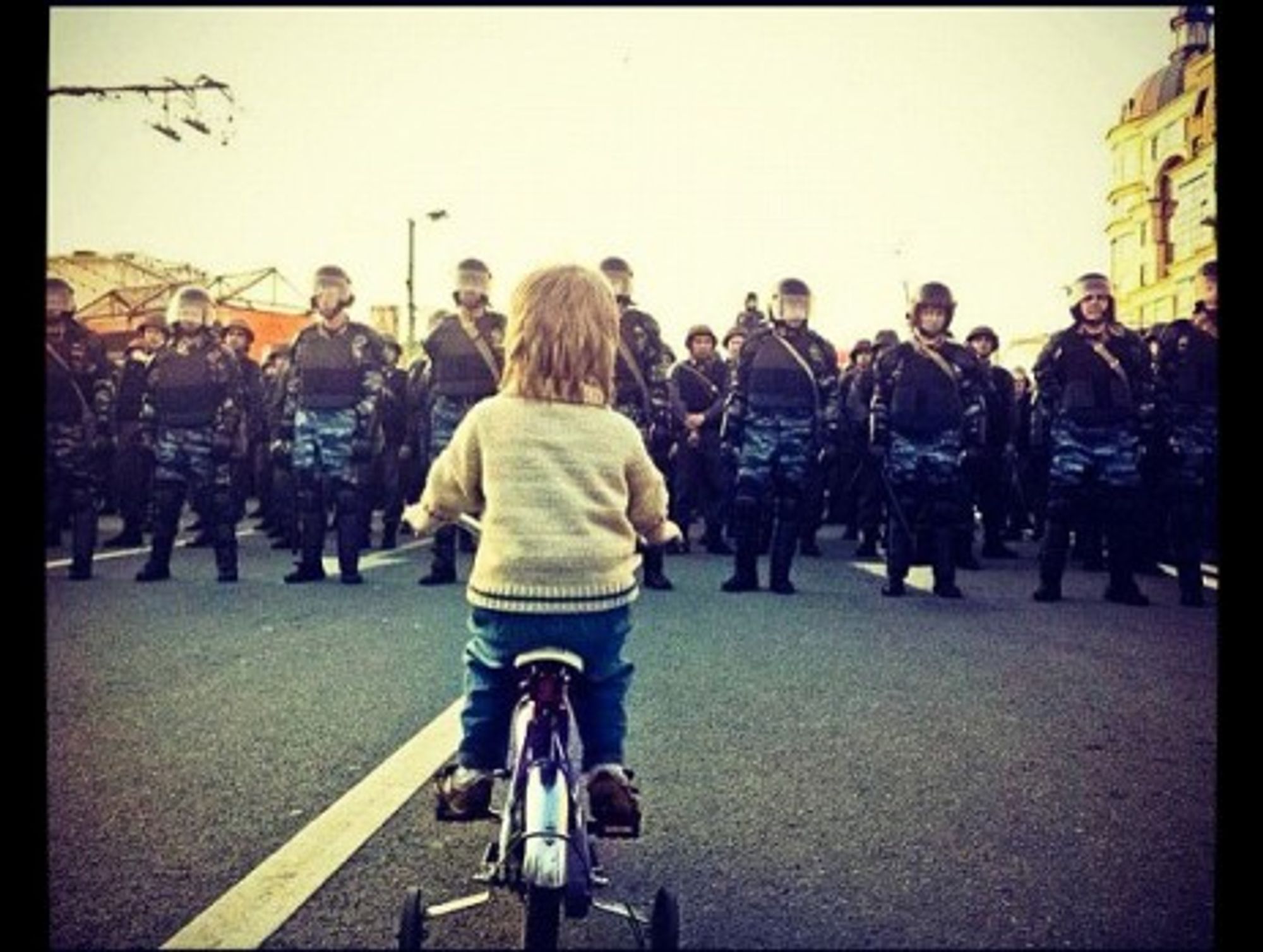 Forces lined up on Monday in Moscow (semadagaev)