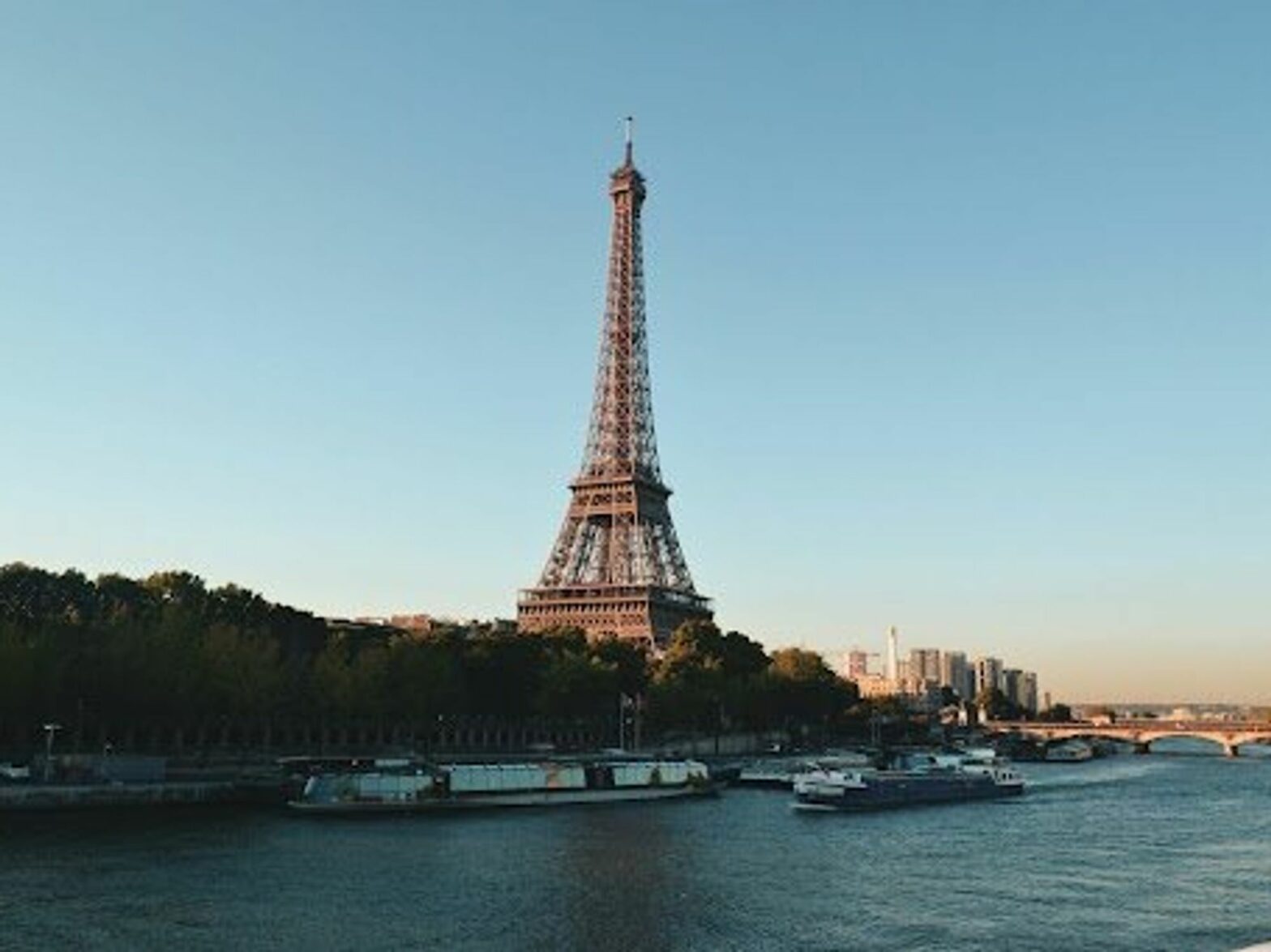 France Tops US Schengen Visa Applications: A Breakdown Of The Data