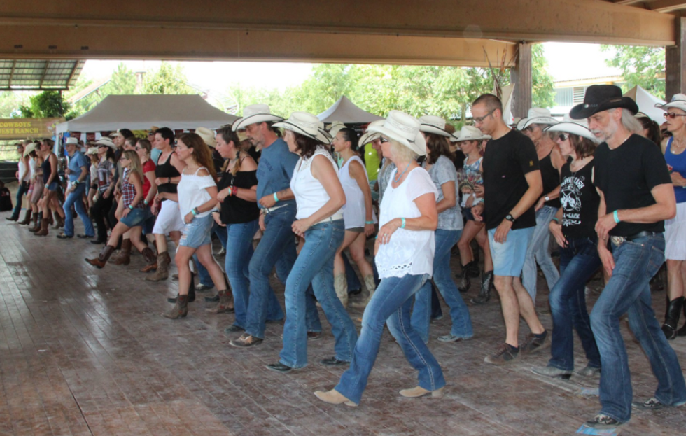 France: Translating Country Sounds — And Dance Moves