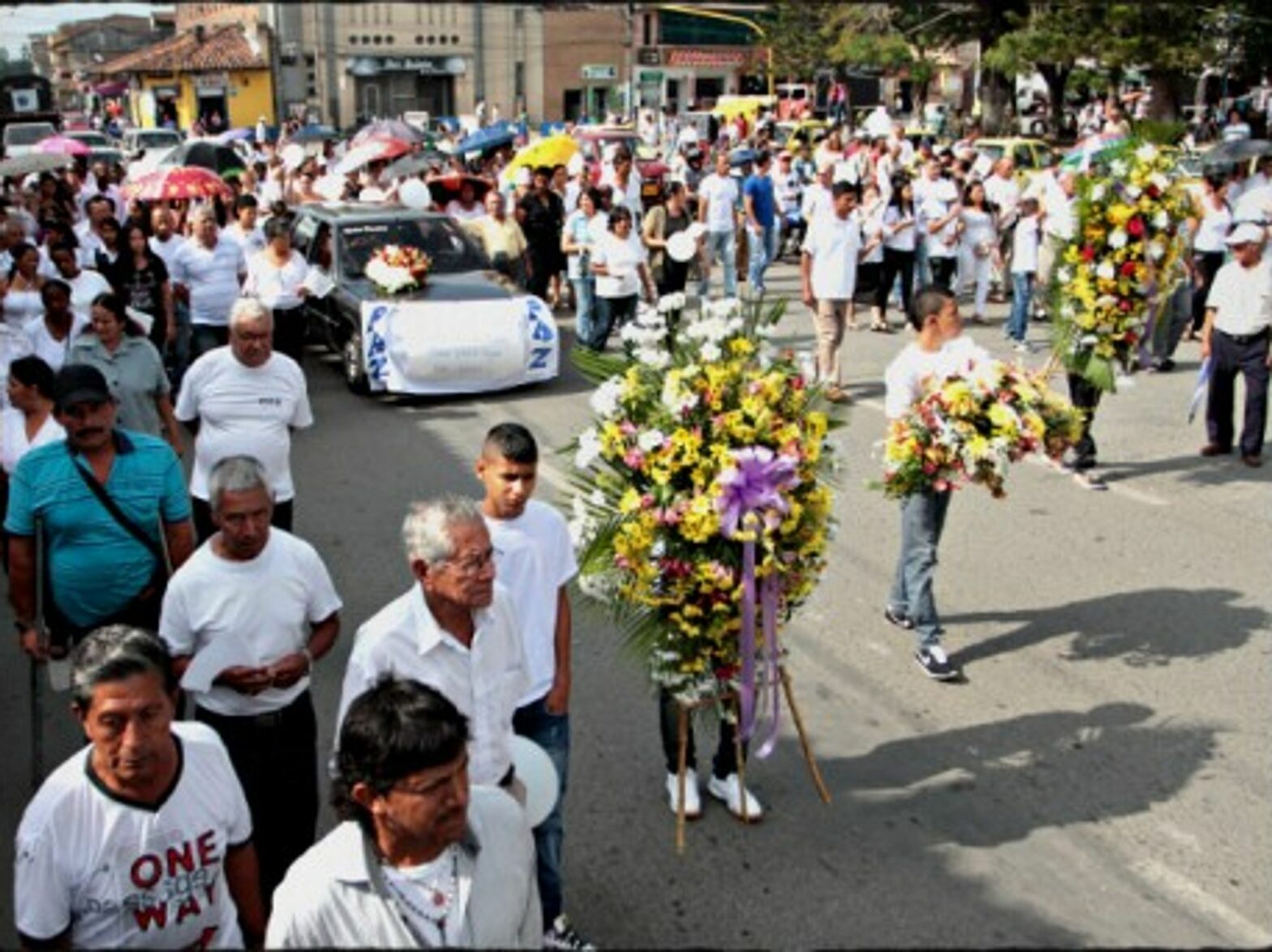 Funeral procession for a victim of the FARC rebels on Jan. 18 in Cali, Colombia