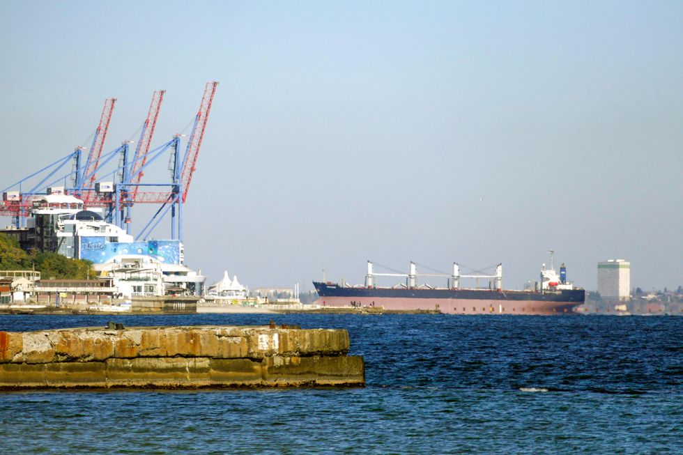 Grain shipments leaving Ukrainian port