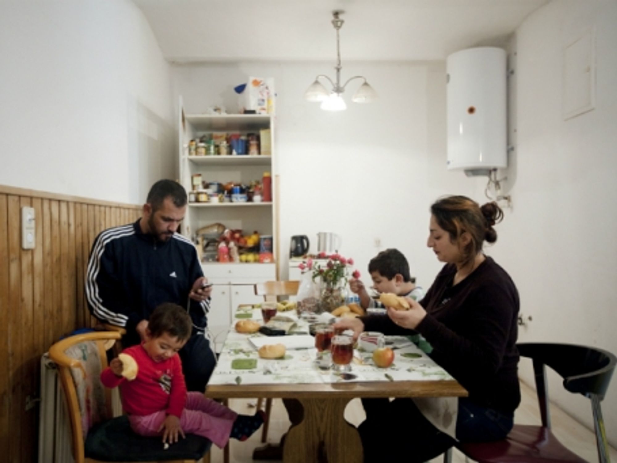 Hane, his wife Baraah and two of their children in Unterwaltersdorf