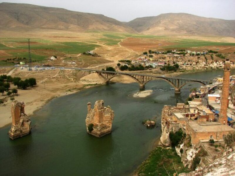 Hasankyef and River Dide in the Batman Region