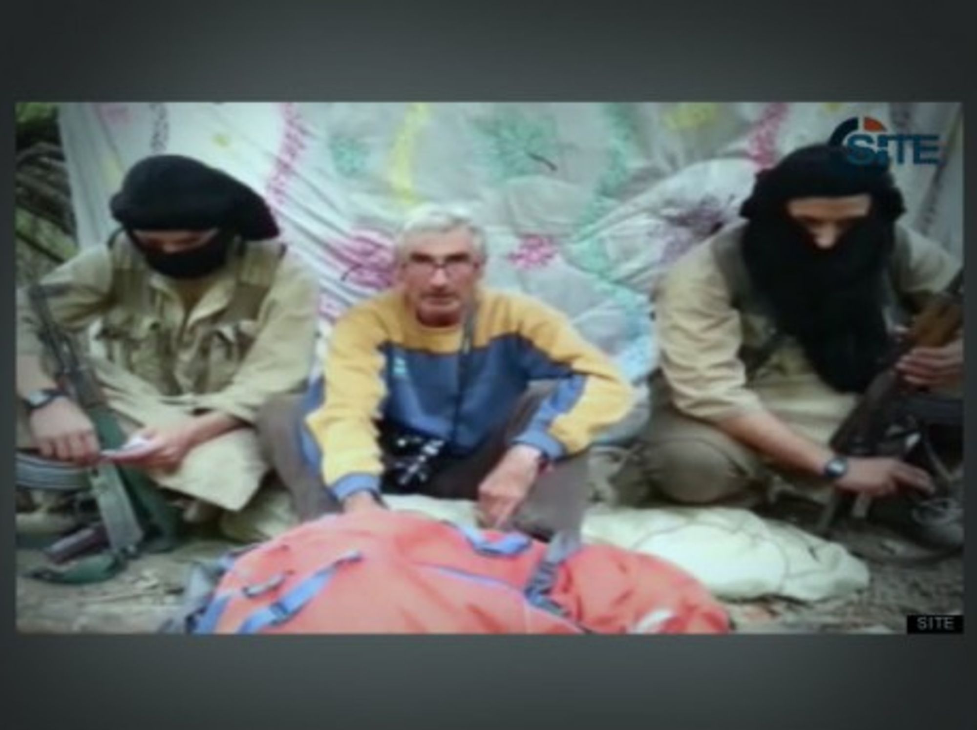 HervÃ© Gourdel and his captors in Algeria before the French tour guide was beheaded