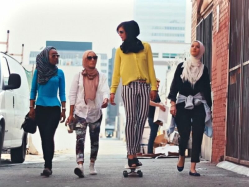 Hijabistas cruisin'
