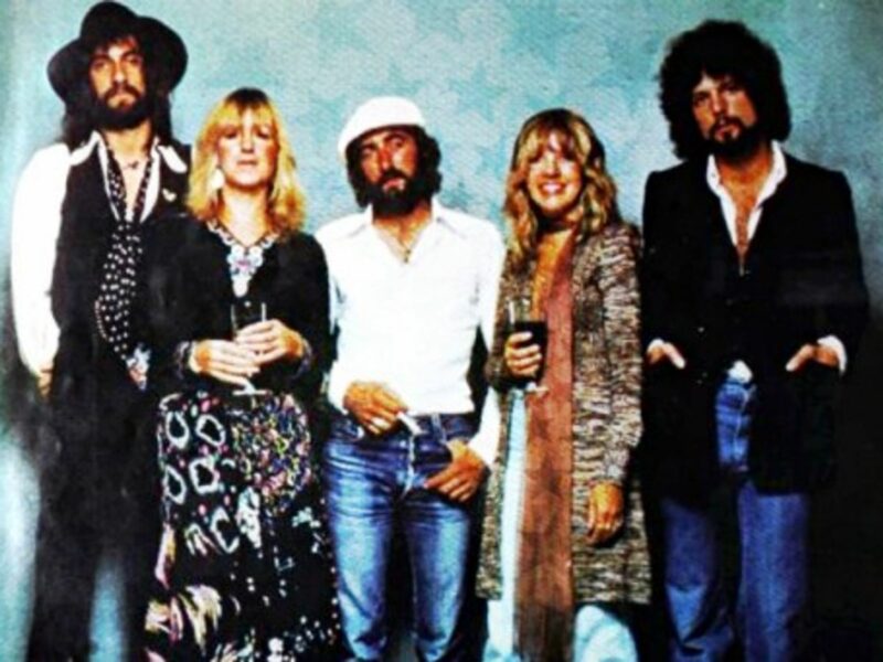 Hit It! Fleetwood Mac Reunion, Kasmir, And More On Global Music Charts