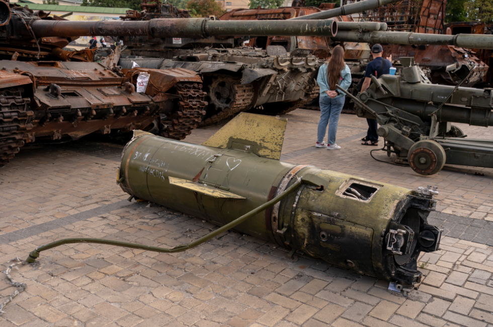 How Russia Topped The U.S. As Leading Supplier Of Heavy Weapons To Ukraine