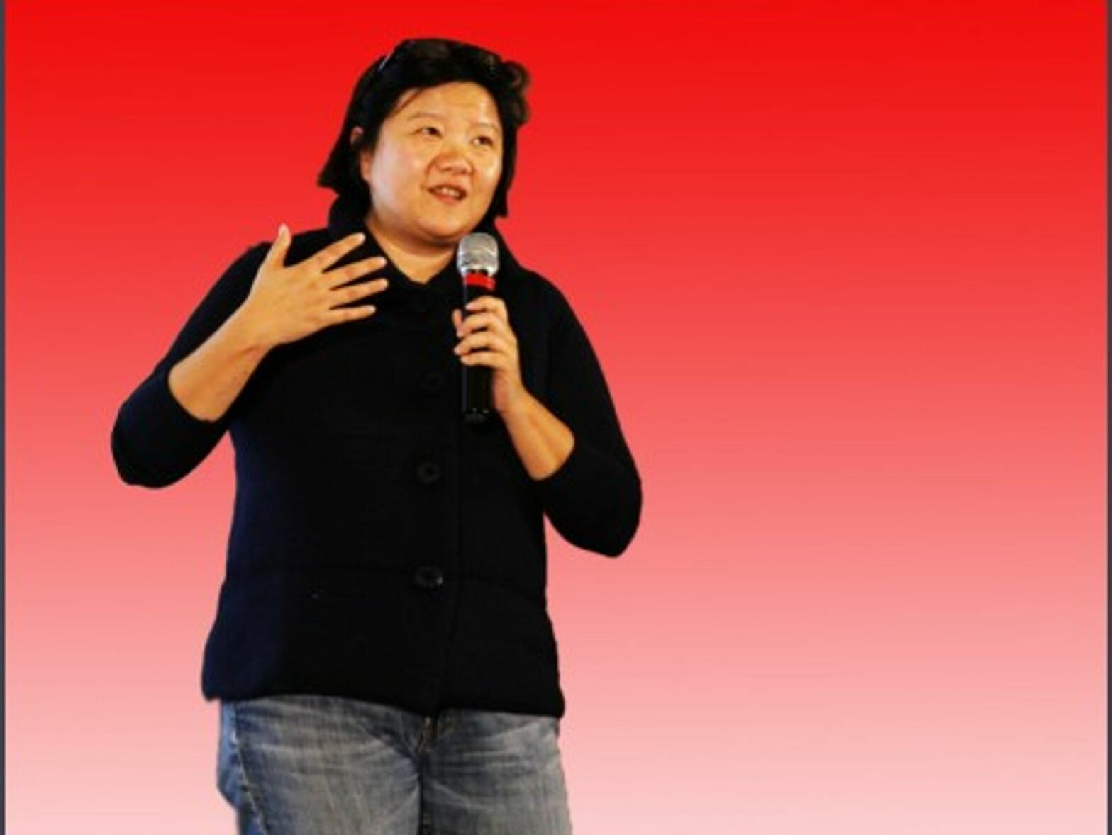 Hung Huang speaking at a TED conference in Beijing